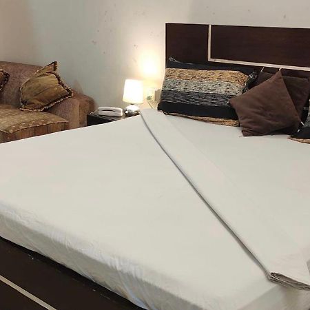 The Royal Palace Guest House Hyderabad Buitenkant foto